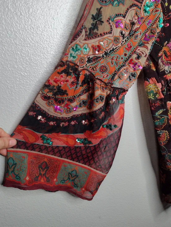 Top - Picture 2 of 7